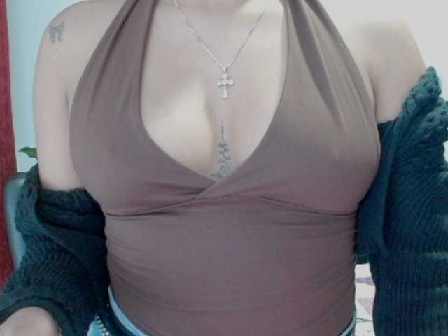 Natalybu live cam on BongaCams