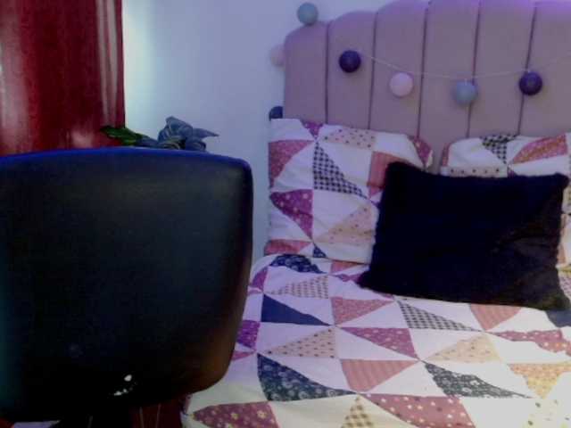 Natalybu live webcam show