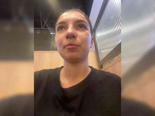 -Stella-21- webcam