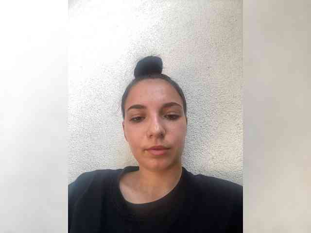 -Stella-21- webcam