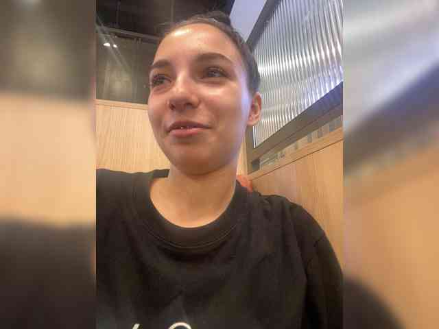 -Stella-21- webcam
