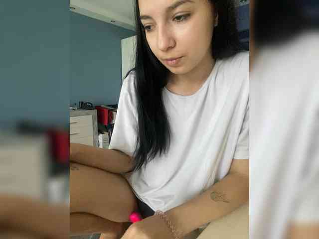 -Stella-21- webcam