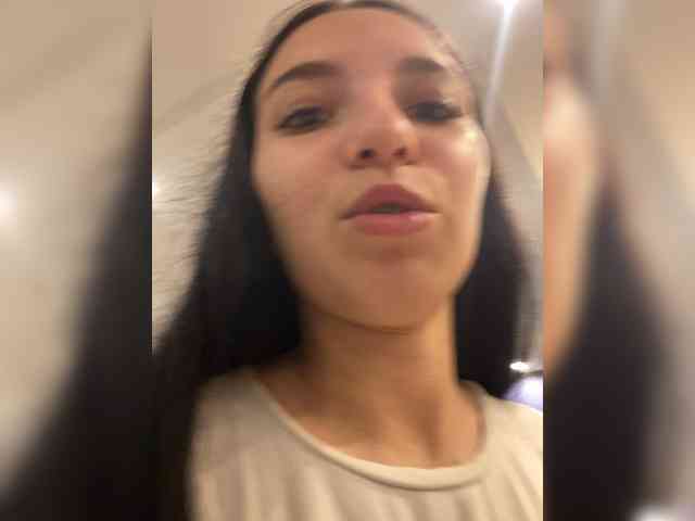-Stella-21- webcam