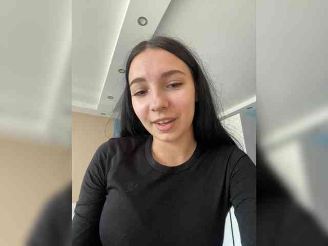 -Stella-21- webcam