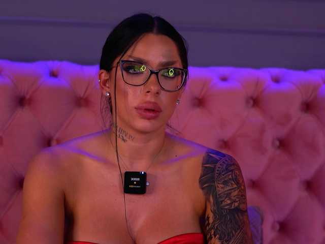 SonyaStorm live webcam show