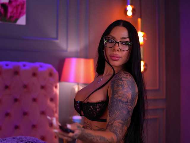 SonyaStorm live cam on BongaCams