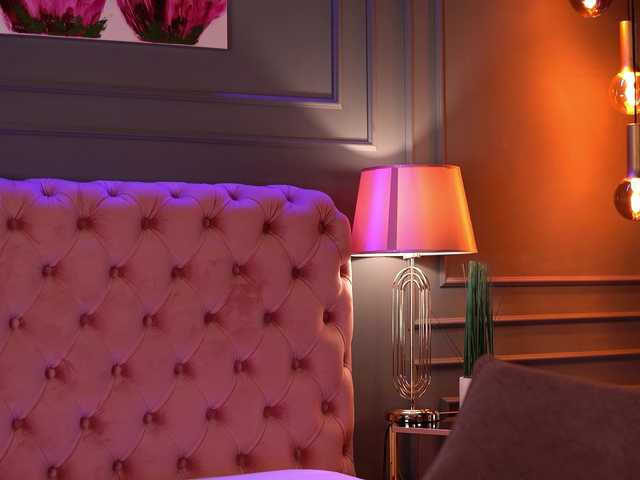 SonyaStorm live cam preview