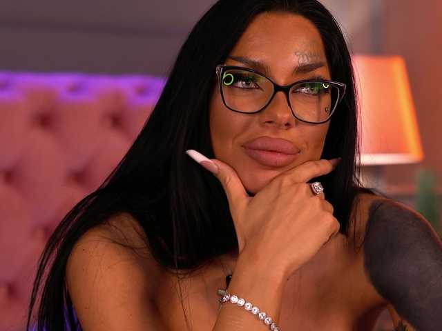 AaliyahFaye live cam preview