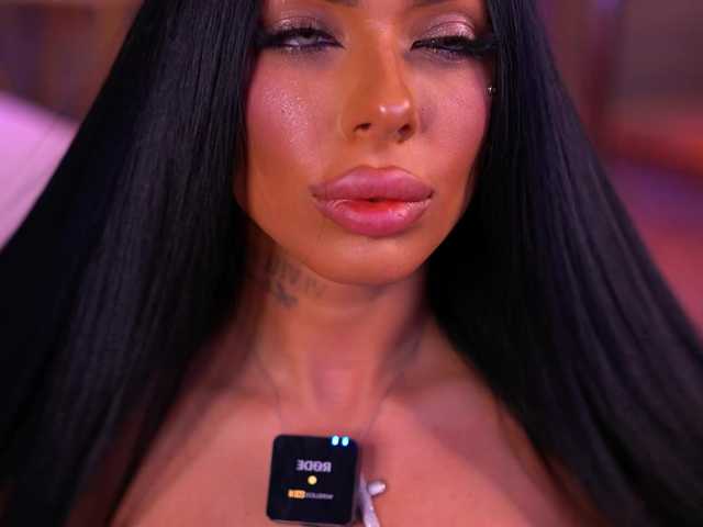 SonyaStorm live cam on BongaCams