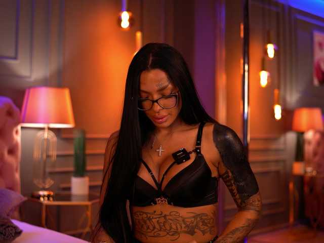 SonyaStorm live cam on BongaCams