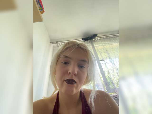 Liza-49 live cam on BongaCams