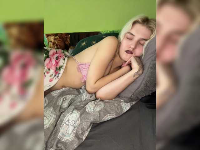 Liza-49 live cam on BongaCams
