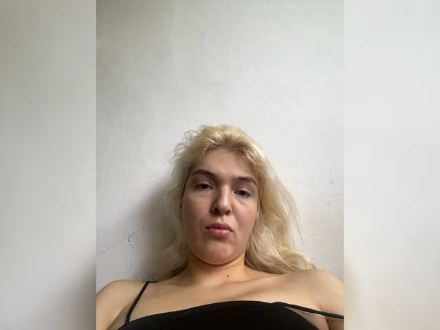 Liza-49 live cam on BongaCams