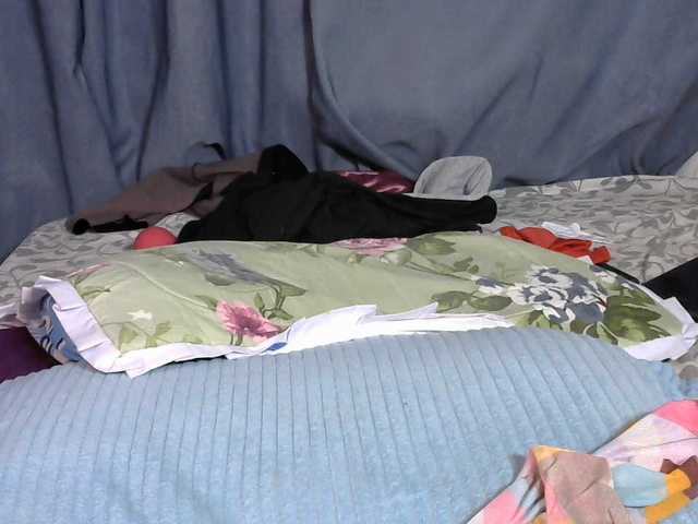 Prettyyas live cam on BongaCams