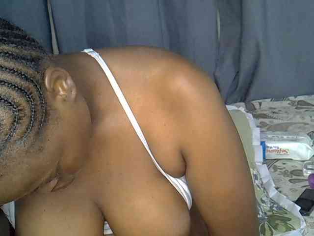 Prettyyas webcam