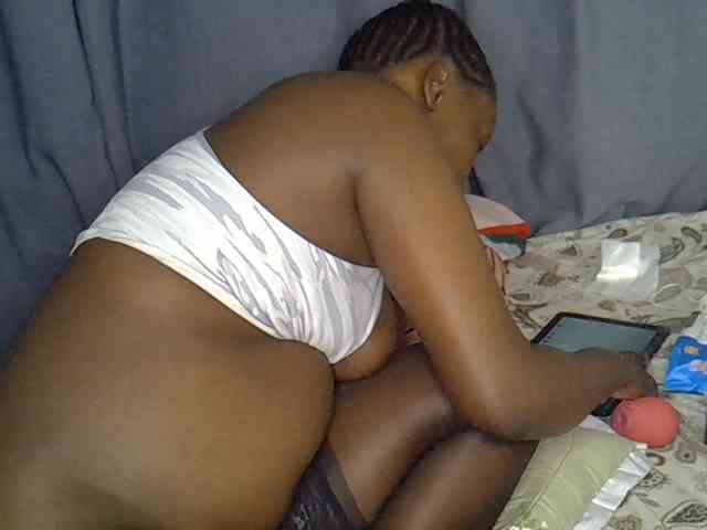 Model: Prettyyas