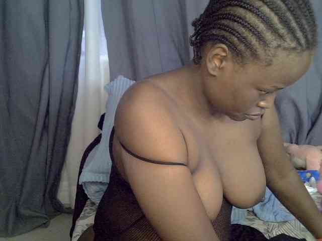 Prettyyas webcam