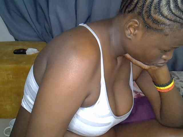 Prettyyas webcam