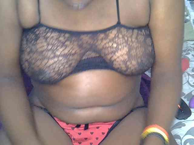 Prettyyas webcam