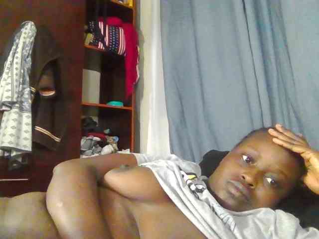 Prettyyas webcam