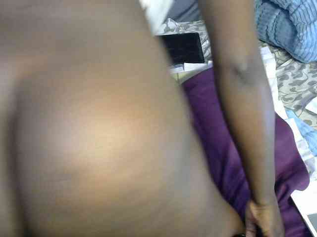 Prettyyas webcam