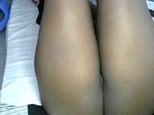 Prettyyas webcam