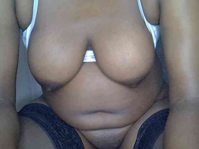 Model: Prettyyas