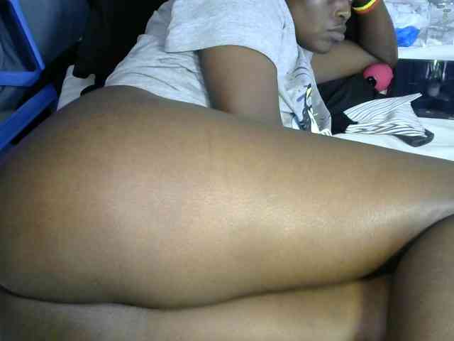Prettyyas webcam
