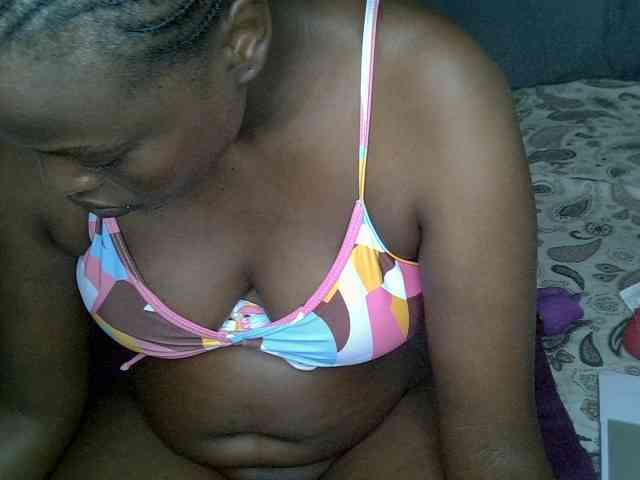 Prettyyas webcam