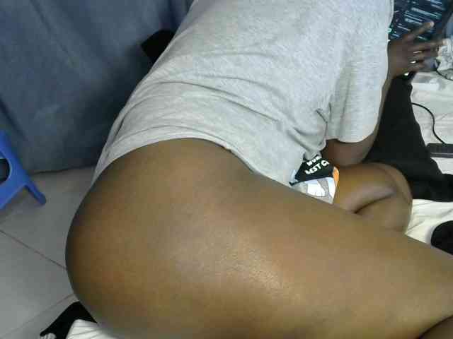 Prettyyas webcam