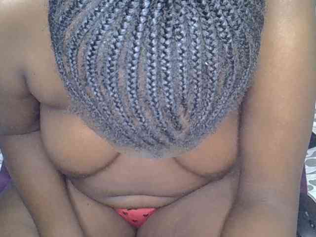Model: Prettyyas