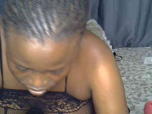 Prettyyas webcam