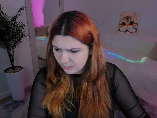 Milenafiery live cam on BongaCams