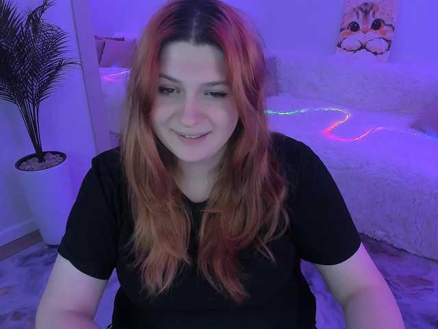 Milenafiery live cam on BongaCams