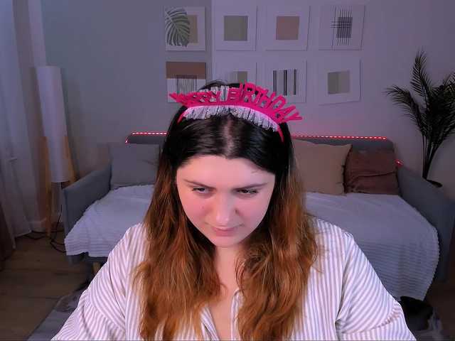 Milenafiery live cam on BongaCams