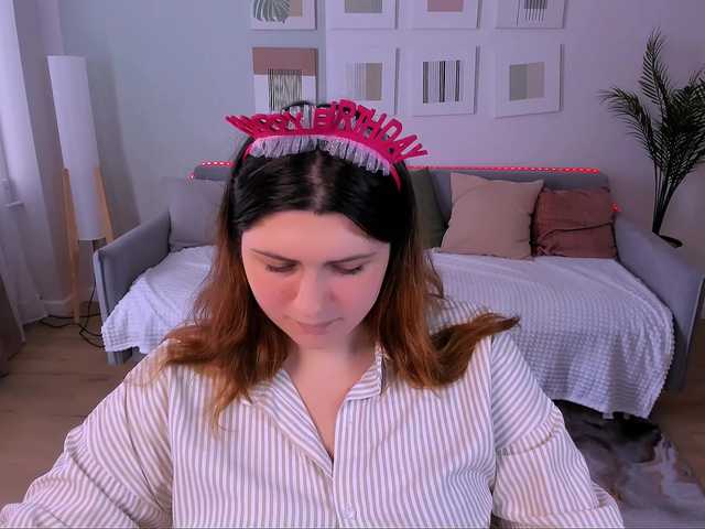 Milenafiery live cam on BongaCams