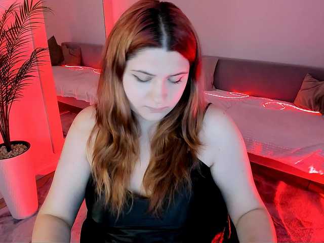 Milenafiery live cam on BongaCams