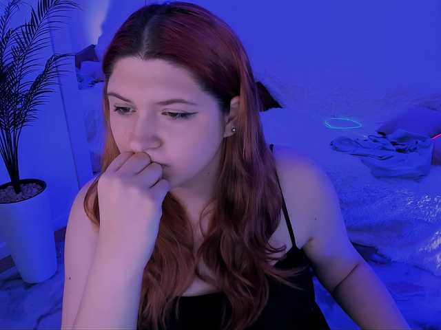 Milenafiery live cam on BongaCams