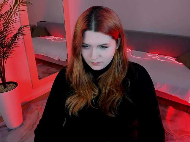 Milenafiery live cam on BongaCams