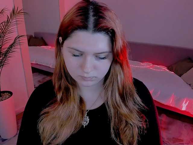 Milenafiery live cam on BongaCams
