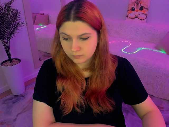 Milenafiery live cam on BongaCams