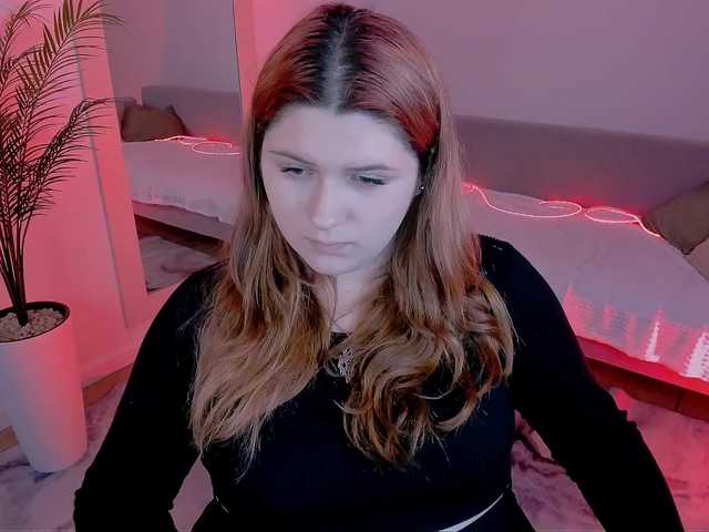 Milenafiery live cam on BongaCams