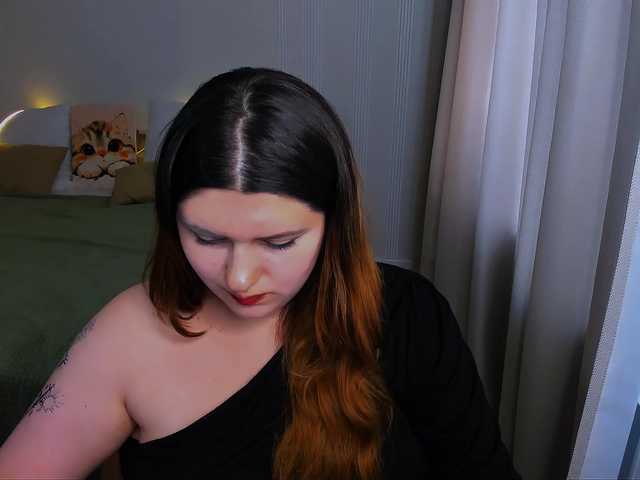 Milenafiery live cam on BongaCams