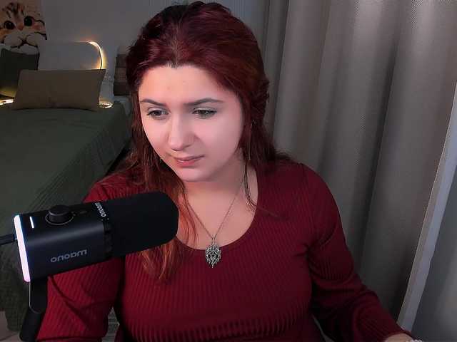Milenafiery live cam on BongaCams