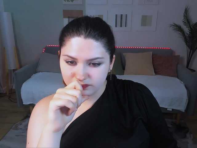 Milenafiery live cam on BongaCams