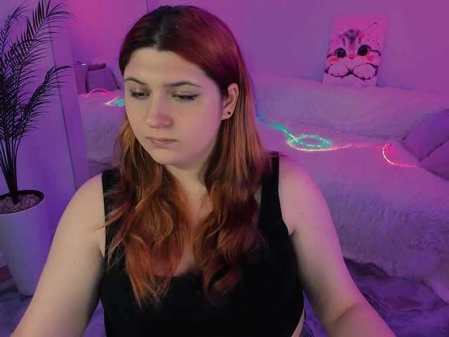 Milenafiery live cam on BongaCams