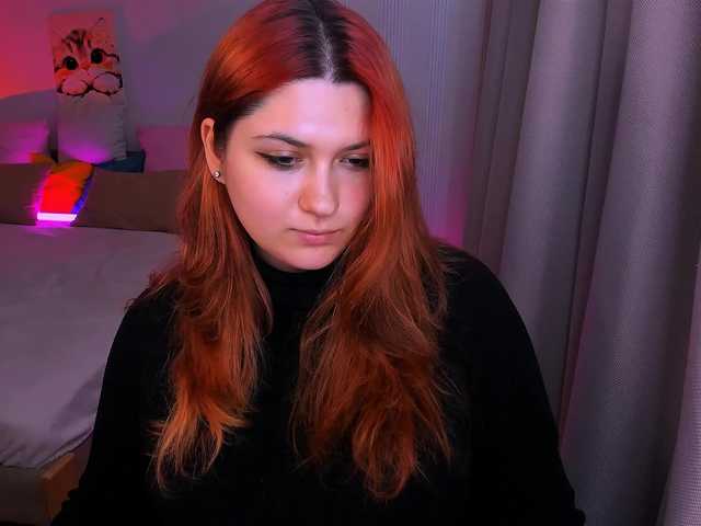 Milenafiery live cam preview