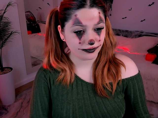 Milenafiery live cam on BongaCams