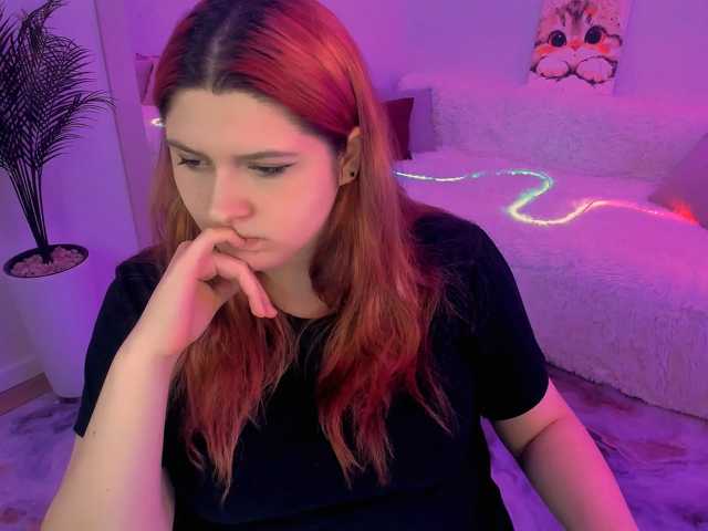Milenafiery live cam on BongaCams
