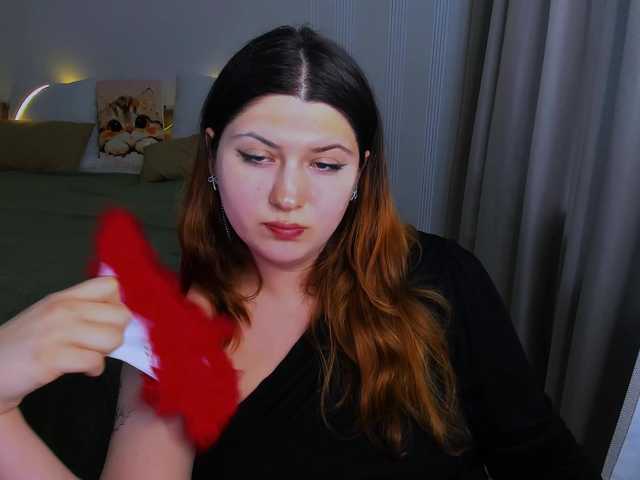 Milenafiery live cam on BongaCams